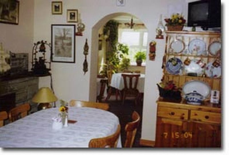 מלון Laune Bridge Hillcrest Farmhouse מראה חיצוני תמונה